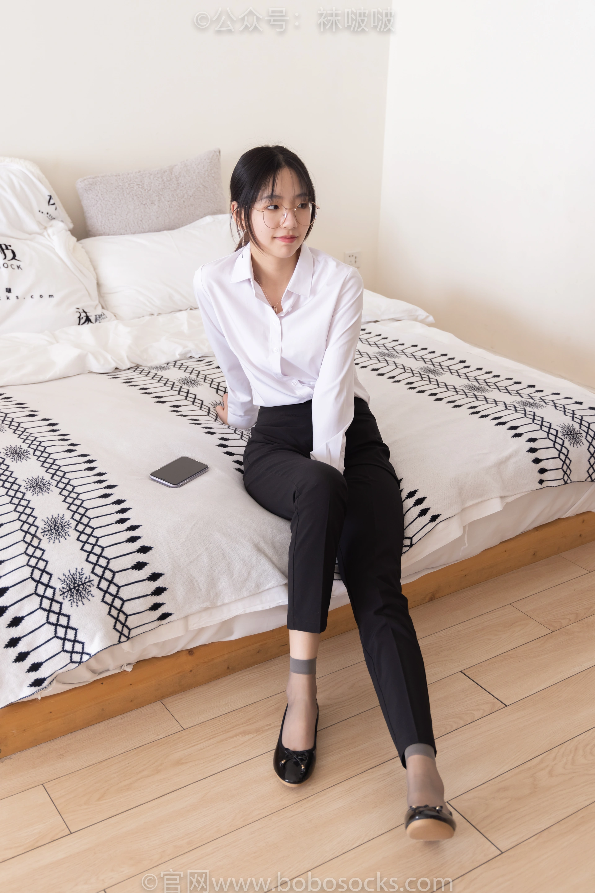 [BoBoSocks袜啵啵]NO.085 小甜豆-平底鞋、短灰丝、短肉丝 3
