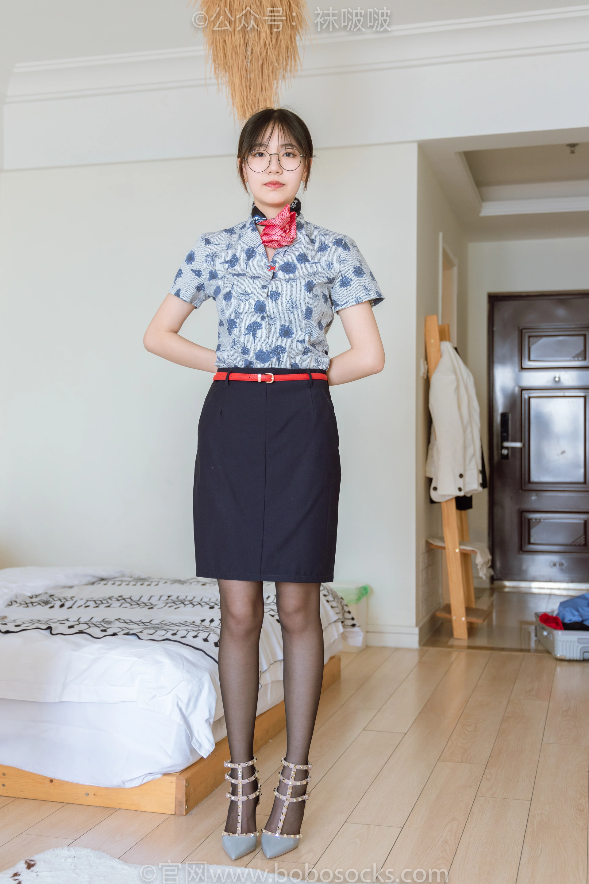 [BoBoSocks袜啵啵]NO.087 小甜豆-空姐制服、高跟鞋、黑丝 3